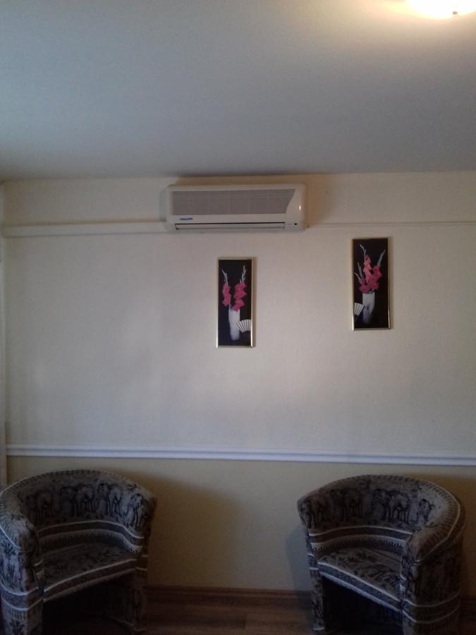 Fonix Panzio Hotel Pápa Zewnętrze zdjęcie