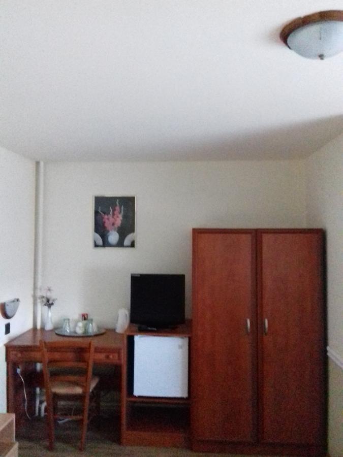 Fonix Panzio Hotel Pápa Zewnętrze zdjęcie