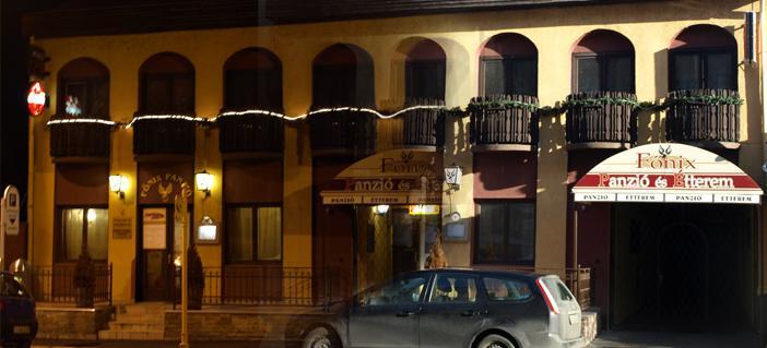 Fonix Panzio Hotel Pápa Zewnętrze zdjęcie